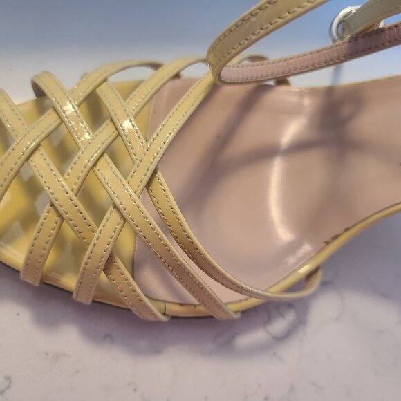 Gucci Vernice Crystal Patent Leather Sandals/Heels - Picture 7 of 12